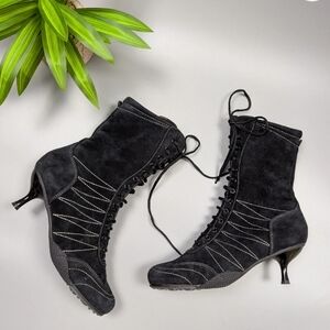 Nevada Y2K Women’s Suede Lace-Up Heeled Mid-Calf Boots US 8 Vintage Style